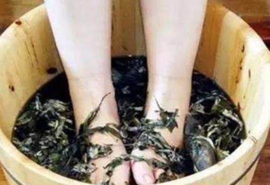 女人濕氣重會使女人出現小便渾濁 推薦2種去濕的食物