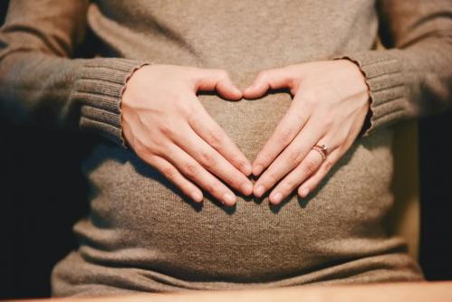 女性補鈣吃什么鈣片好?這樣選鈣片更靠譜