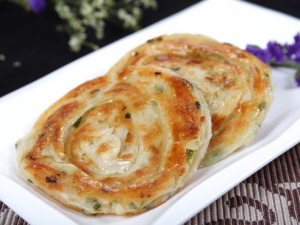 蔥油餅的家常做法-蔥油餅的簡(jiǎn)介