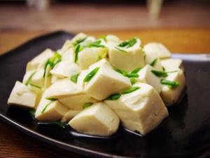 皮蛋豆腐的做法-豆腐怎么吃最營養？