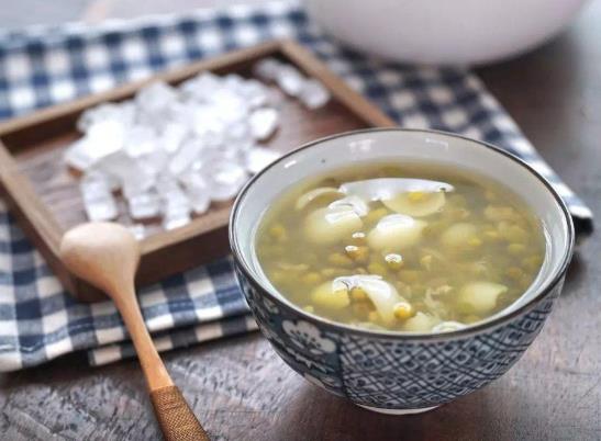 綠豆湯怎么煮才夠能爛熟?綠豆湯煮出來為什么是紅色的?