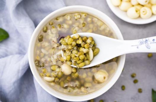 做綠豆湯要提前泡綠豆嗎?怎么防止綠豆湯溢出?