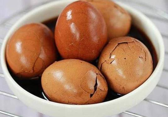 茶葉蛋怎么做才入味又好吃?茶葉蛋要撈出來保存嗎?