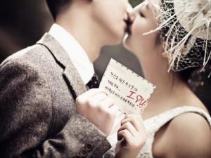 如何經(jīng)營婚姻？男人讓妻子“舒服”的動作