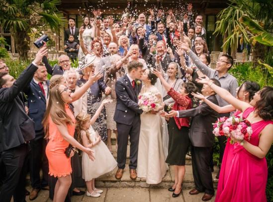 結婚的當天晚上害羞怎么辦?結婚那天月經還沒干凈怎么辦?