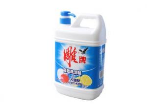 洗潔精有毒嗎-寶寶餐具能用洗潔精洗嗎？