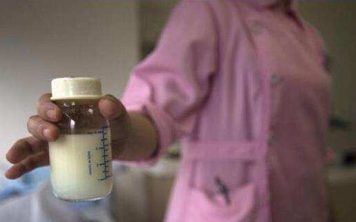 用吸奶器吸母乳要加熱嗎?母乳可以室溫解凍嗎?
