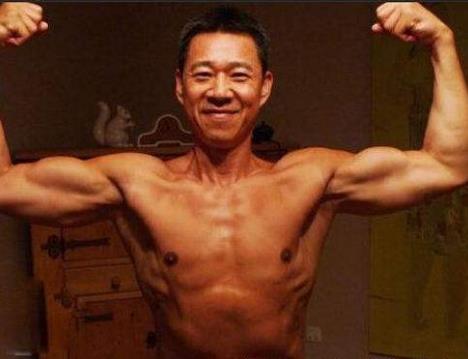 中國(guó)娛樂(lè)圈十大肌肉帥哥排名,吳彥祖、彭于晏有顏身材還很棒!