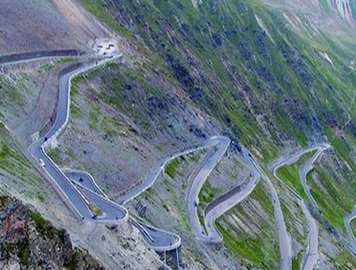 世界十大自駕之路排名,加州一號(hào)公路、澳洲大洋路的風(fēng)景都很美
