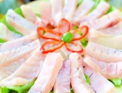 中山十大小吃排名,沙欄雞肉質嫩滑,粉果是傳統美食