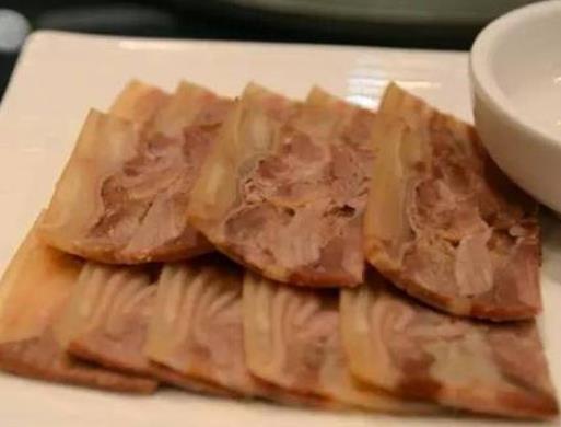 昆山十大小吃排名,石浦羊肉是昆山傳統美食,襪底酥清香松脆