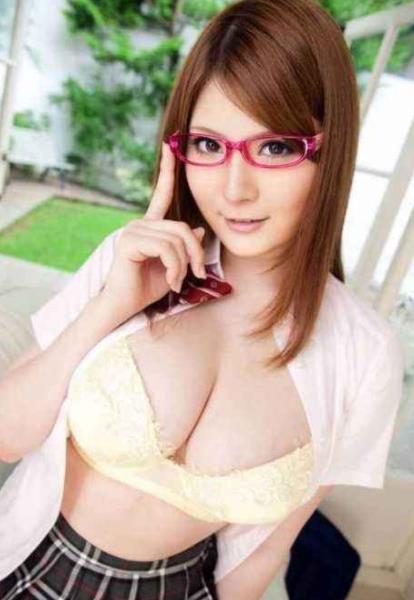日本十大女優(yōu)排行榜,波多野結(jié)衣冷艷有料,沖田杏梨童顏巨乳