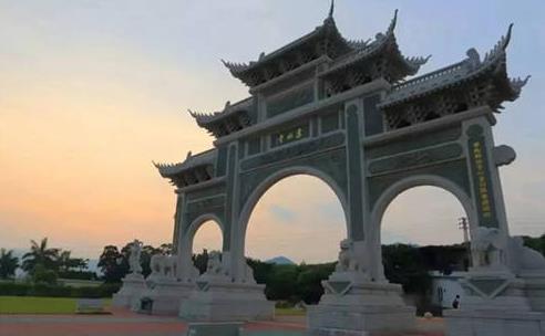 深圳7大香火旺盛的寺廟,羅湖區弘法寺自然風景優美,鳳巖古廟信徒多