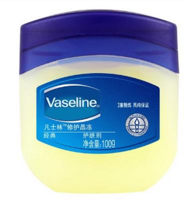 十大唇膏品牌排行榜,DHC橄欖護(hù)唇膏、曼秀雷敦蜂蜜滋潤(rùn)唇膏很安全
