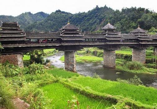 世界上最美麗的10座橋梁,螺旋橋、里亞托橋都是熱門景點