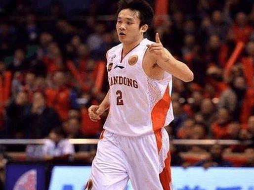 中國男籃歷史最強十人,姚明家喻戶曉、易建聯(lián)是CBA史上總得分王