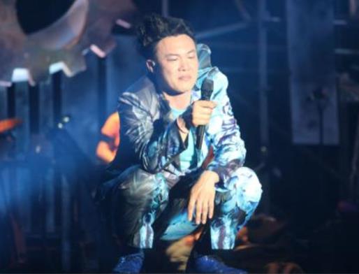 陳奕迅最火的十首歌曲,《十年》《K歌之王》是無數人的回憶