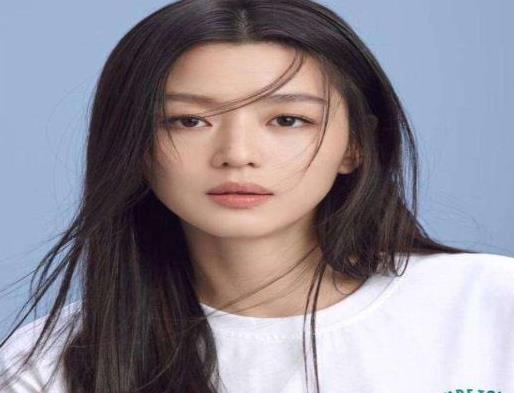 韓國最美十大女明星排行榜,金泰熙形象完美、李英愛令無數人為之傾倒