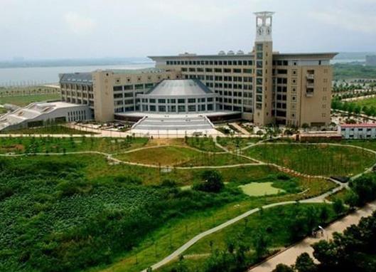 武漢十大圖書館排行榜,湖北省圖書館、湖北大學圖書館藏書量大