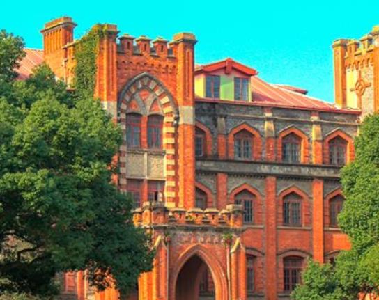中國十大最美大學(xué)排行榜,武漢大學(xué)坐擁珞珈山、廈門大學(xué)十分唯美