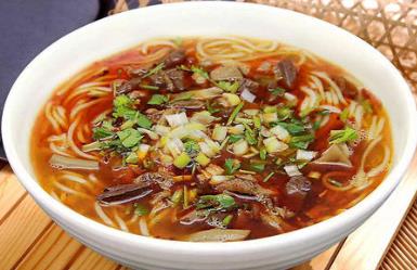 山西大同特色小吃排行榜 莜面栲栳加上各種佐料十分美味