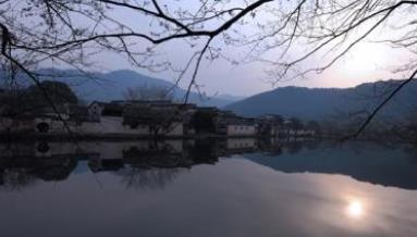 中國境內最邪門的地方排行榜 廣州一村莊有個奇怪的倒影塘