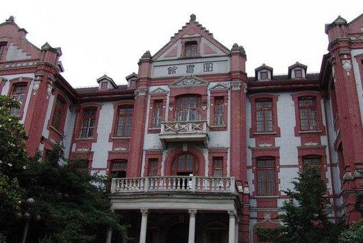 2018中國十大名校排行榜 清華大學穩居第一