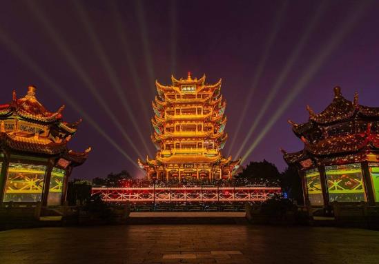 預約夜上黃鶴樓需要門票嗎?夜上黃鶴樓是在黃鶴樓里面嗎