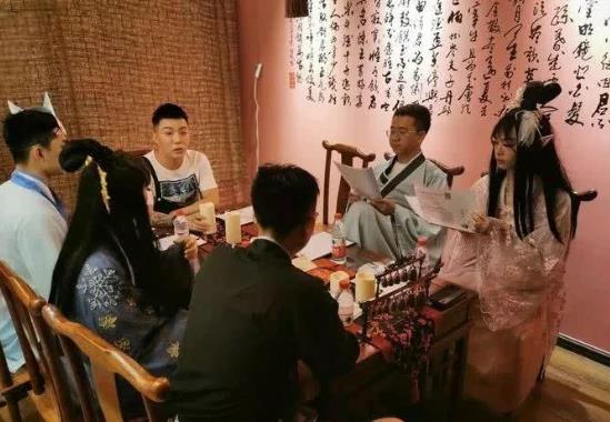 開(kāi)劇本殺店掙錢(qián)嗎?線下劇本殺可以反串嗎?