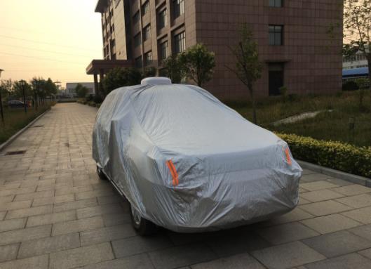 汽車防曬不做有哪些危害?汽車防曬隔熱膜有用嗎