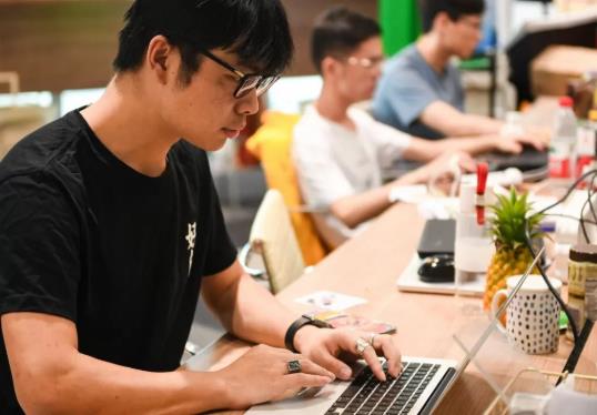 大學里調專業好調嗎?2021年高考還有大專嗎?