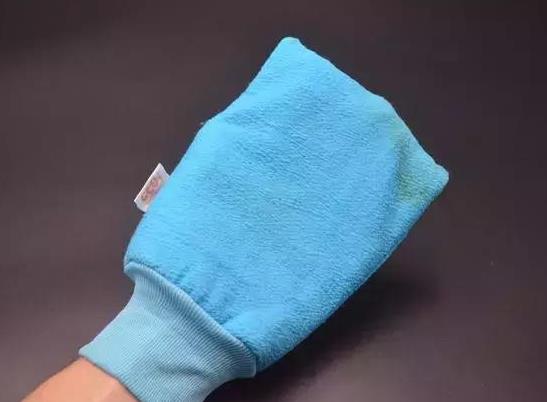 常用搓澡巾搓澡會對皮膚產生什么危害嗎?搓澡巾出現黃褐色還能不能用?
