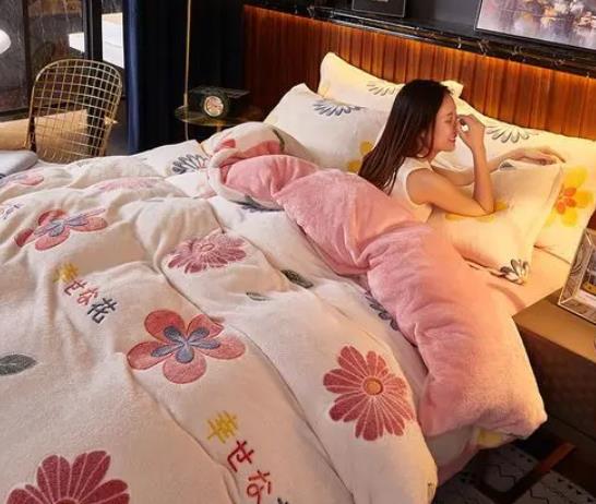 加絨被套總是跑怎么辦?羽絨被用什么被套不會滑?