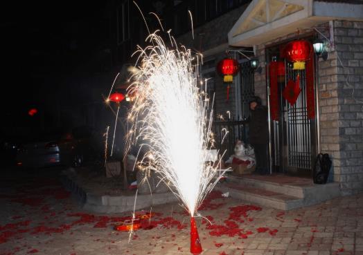 北京除夕有什么風(fēng)俗習(xí)慣?除夕外地車進(jìn)京有什么要注意的?