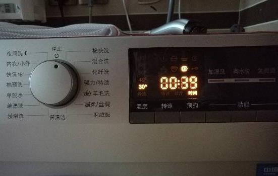 洗衣機排不出水怎么修 洗衣機可以洗但不排水不脫水