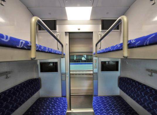 火車軟臥充電不好用是怎么回事?火車高級軟臥里能充電嗎