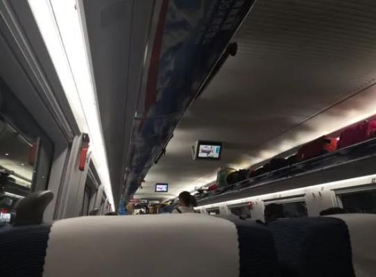 關機就查不到14天行程軌跡嗎?行程卡是通過什么記錄行程的