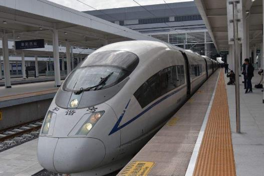在高鐵站轉車需要從高鐵站出來嗎?高鐵換乘可以直接在站臺等嗎