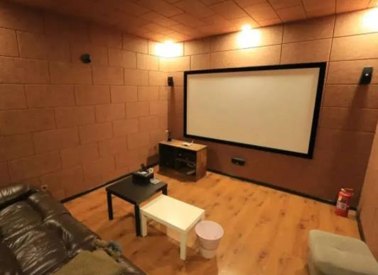 私人影院貴不貴?私人影院有攝像頭嗎