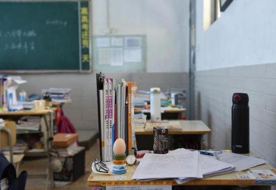 單招考試只有選擇題嗎?單招300分能上什么大學