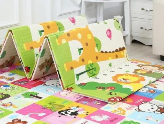 爬行墊二手的安全嗎?爬行墊買二手的還是新的好