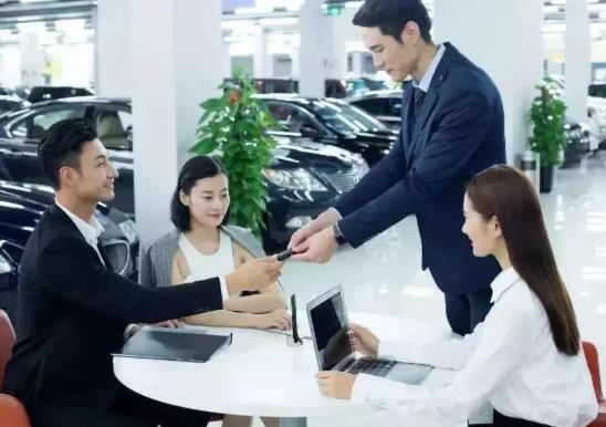 國慶節(jié)賣車險(xiǎn)的休息嗎?國慶節(jié)買車可以貸款嗎?