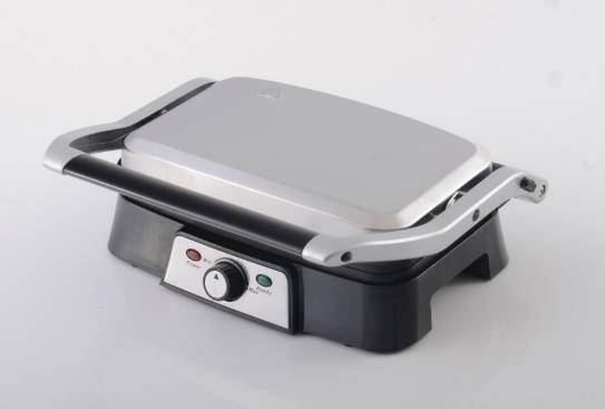 三明治機是要先預熱還是先刷油?使用三明治機要注意什么