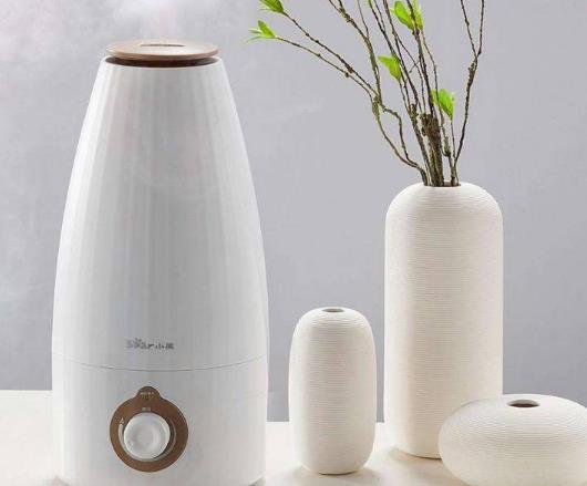 加濕器可以加開水嗎?加濕器一定只有在空調開時才能用嗎?