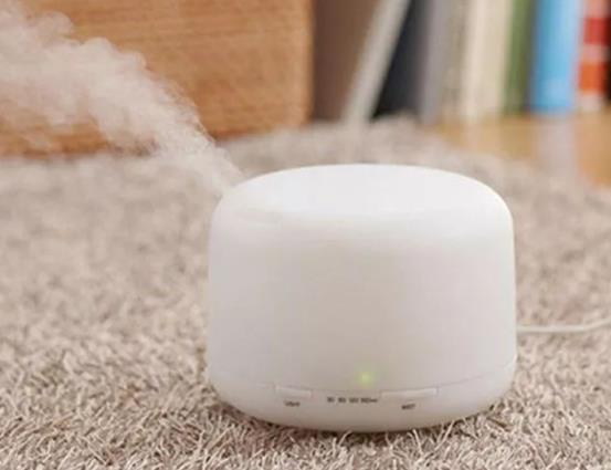 加濕器可以加開水嗎?加濕器一定只有在空調開時才能用嗎?