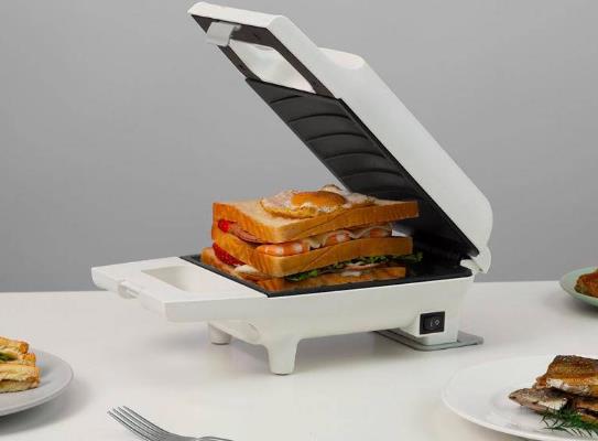 三明治機適合三口人用嗎?電餅鐺和三明治機哪個更實用?
