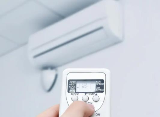 空調(diào)掛機(jī)水槽怎么清洗?中央空調(diào)一般安裝在什么位置