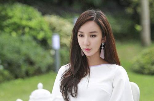 婁藝瀟個(gè)人資料簡介 婁藝瀟圖片 婁藝瀟演過的電視劇