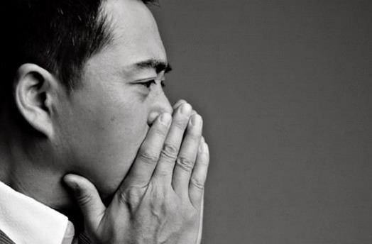 張嘉譯個(gè)人資料簡(jiǎn)介 老戲骨張嘉譯圖片 張嘉譯演過(guò)的電視劇