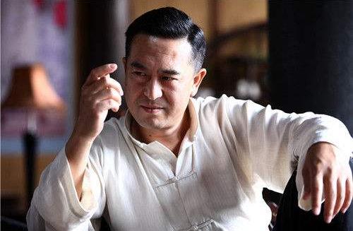 張嘉譯個(gè)人資料簡(jiǎn)介 老戲骨張嘉譯圖片 張嘉譯演過(guò)的電視劇